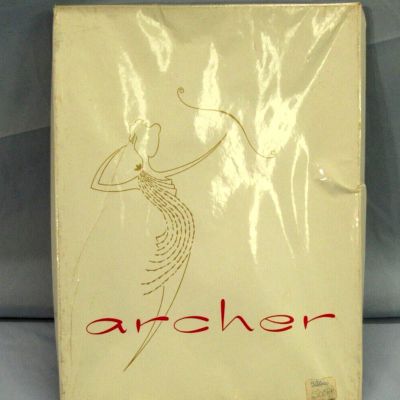 VTG NWT ARCHER 2-Pair Mocha SEAMLESS HEEL & TOE Sheer THIGH HIGH STOCKINGS 8.5 M